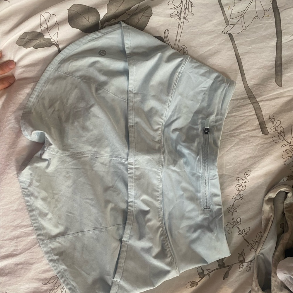 Light Blue lululemon speed up shorts sz 2 High rise short short version